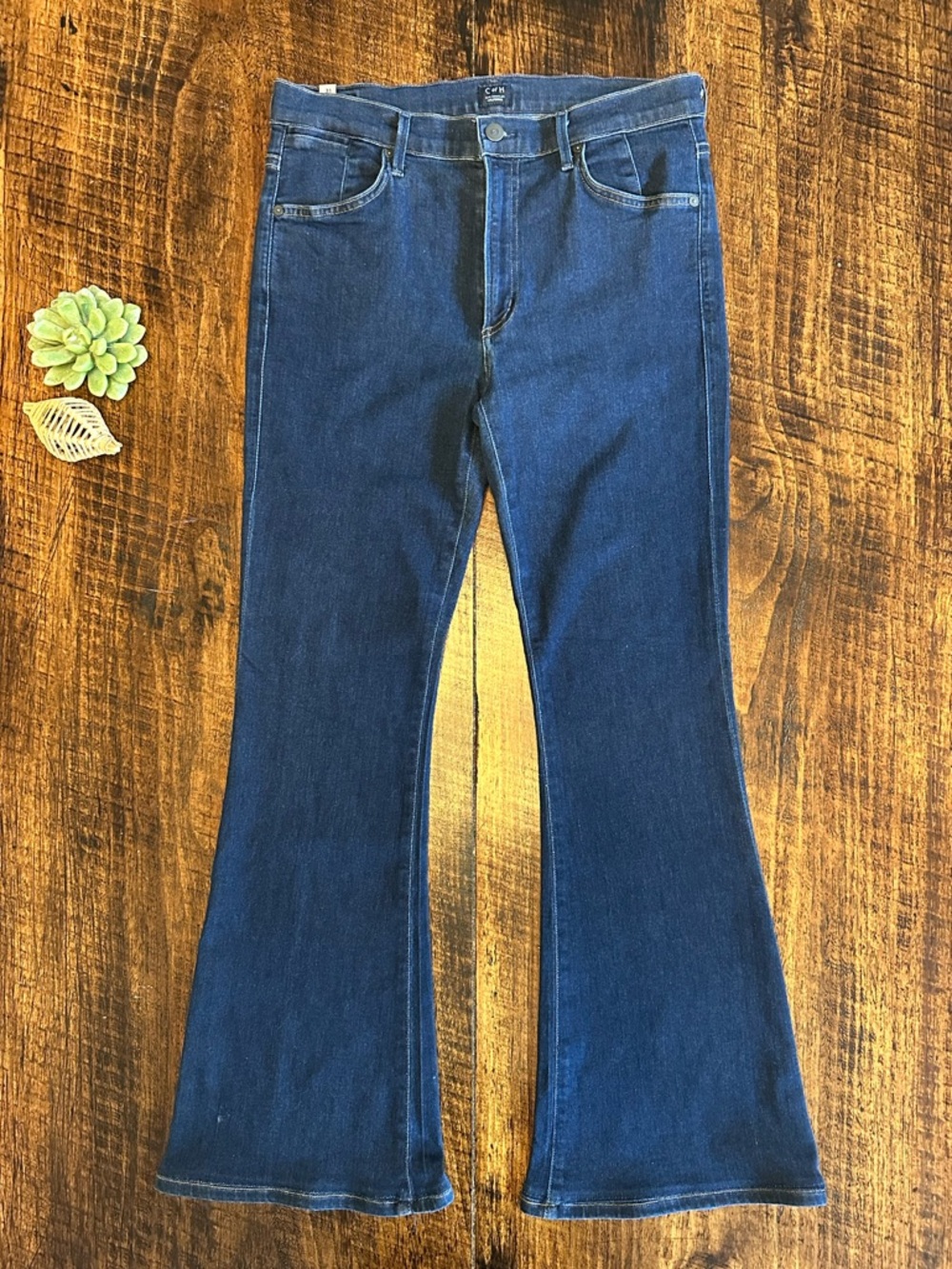 Citizens of Humanity  | Fleetwood High-Rise Flare Jeans - Dark Wash, Size 31